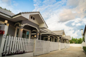Bann Income Holiday House